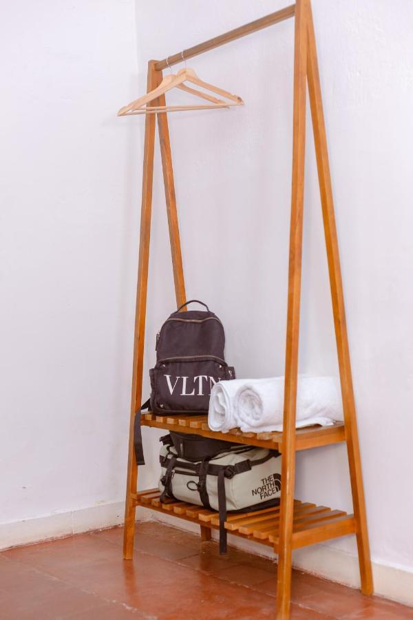 La Puerta Azul By La Puerta Hostels ซันตามาร์ตา ภายนอก รูปภาพ